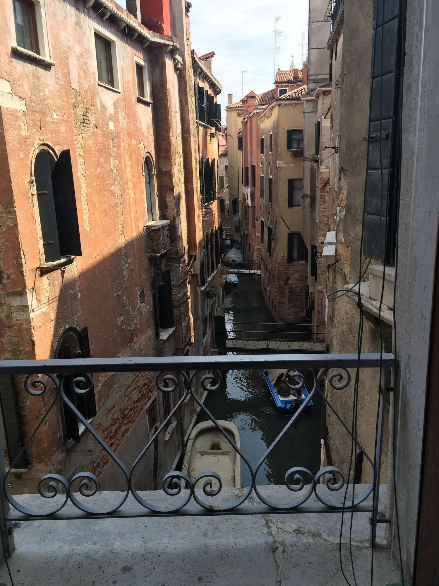 Hotel Canada Venesia Bagian luar foto