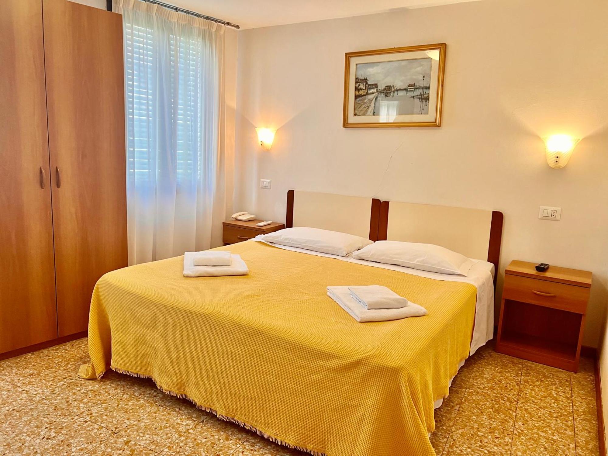 Hotel Canada Venesia Bagian luar foto