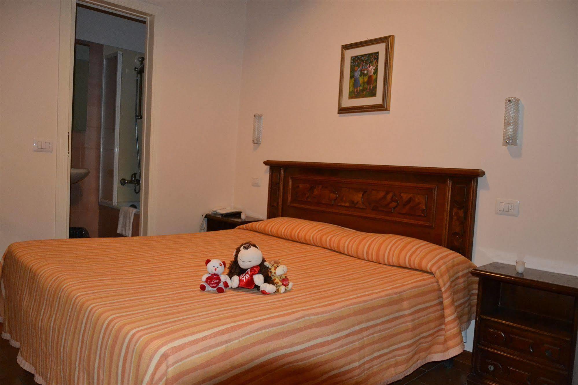 Hotel Canada Venesia Bagian luar foto